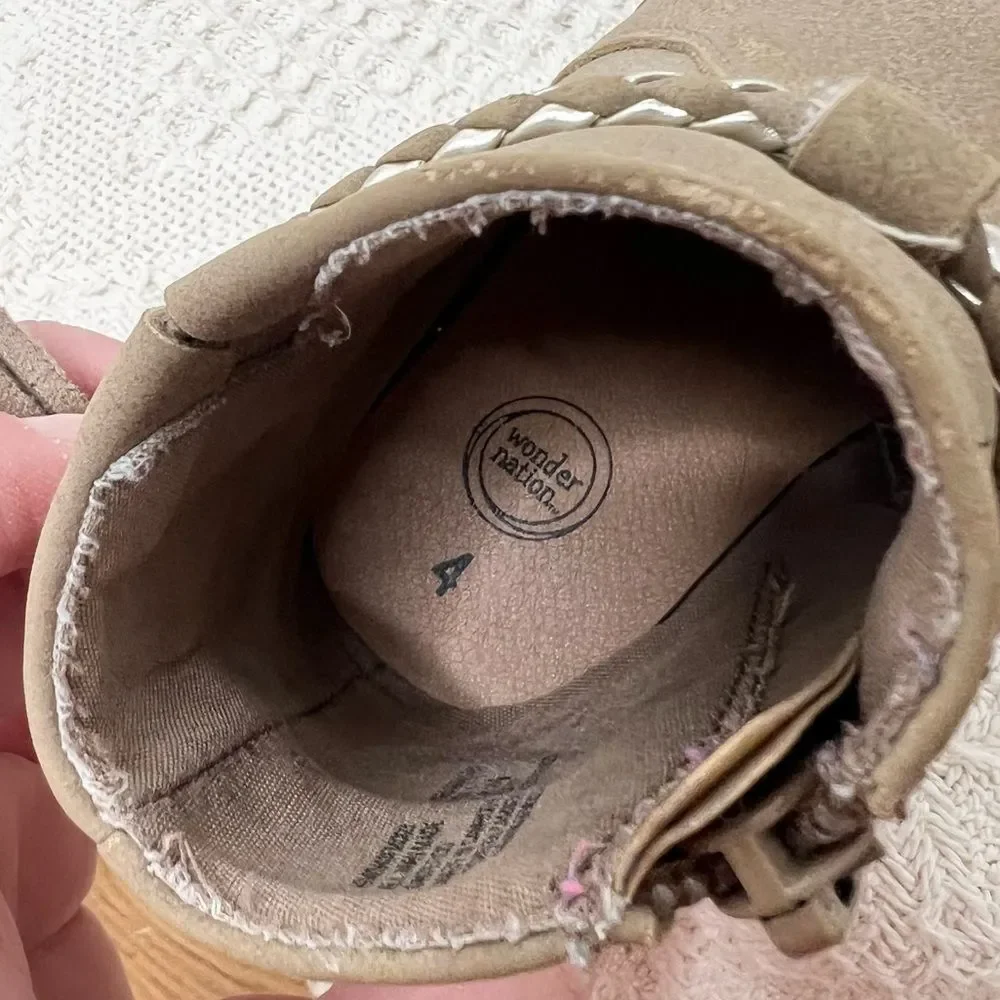 Wonder Nation Toddler Baby Girl Boots Sz 4 Tan Tassel Booties